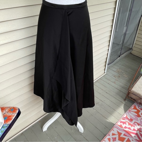 BCBGMAXAZRIA Caryln Satin Skirt in Black Size L (NWT) - Picture 10 of 14